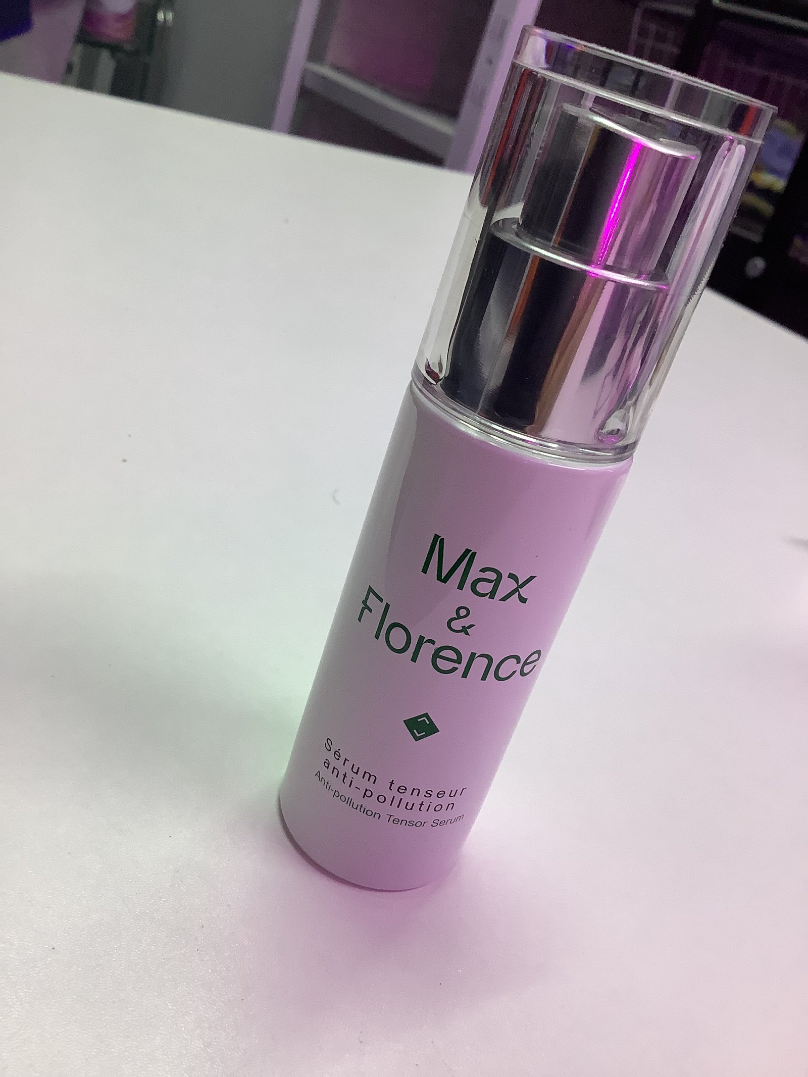سيروم ماكس آند فلورنس المشدّ والمضاد للتلوث – Max & Florence