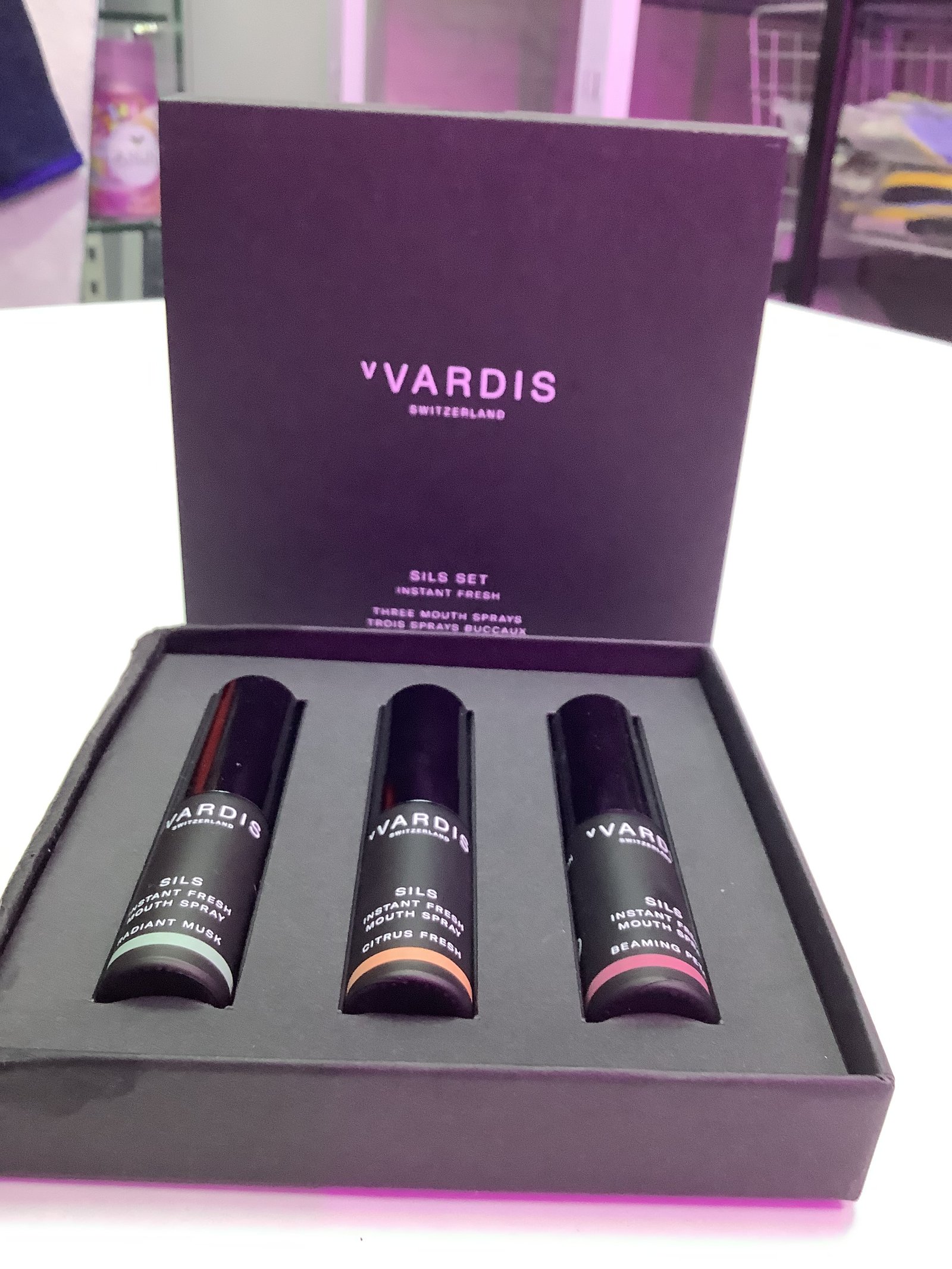مجموعة بخاخات معطر الفم الفورية SILS – V’VARDIS Switzerland