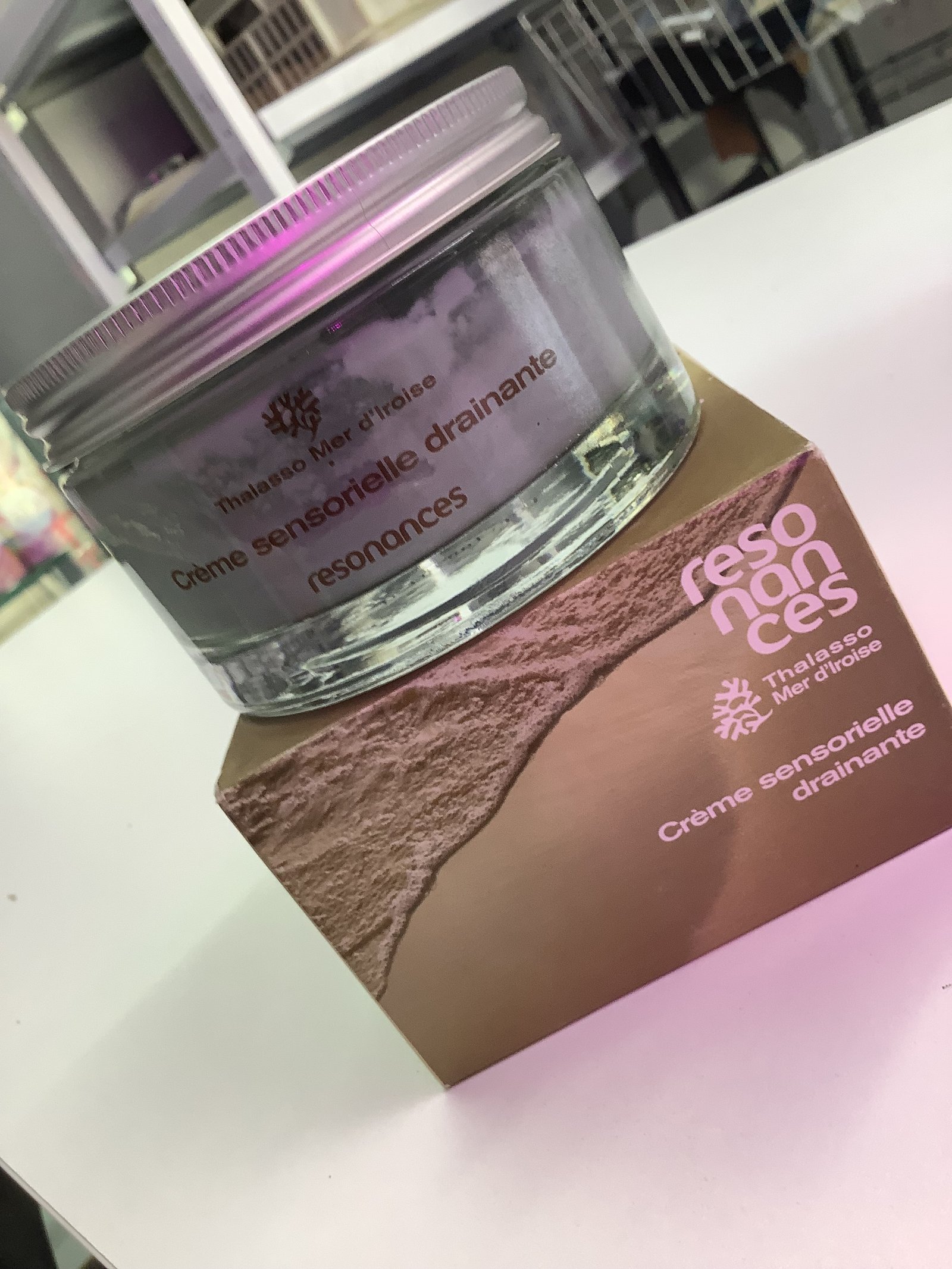 كريم التدليك الحسي للتصريف – ثالاسو بحر إيرواز